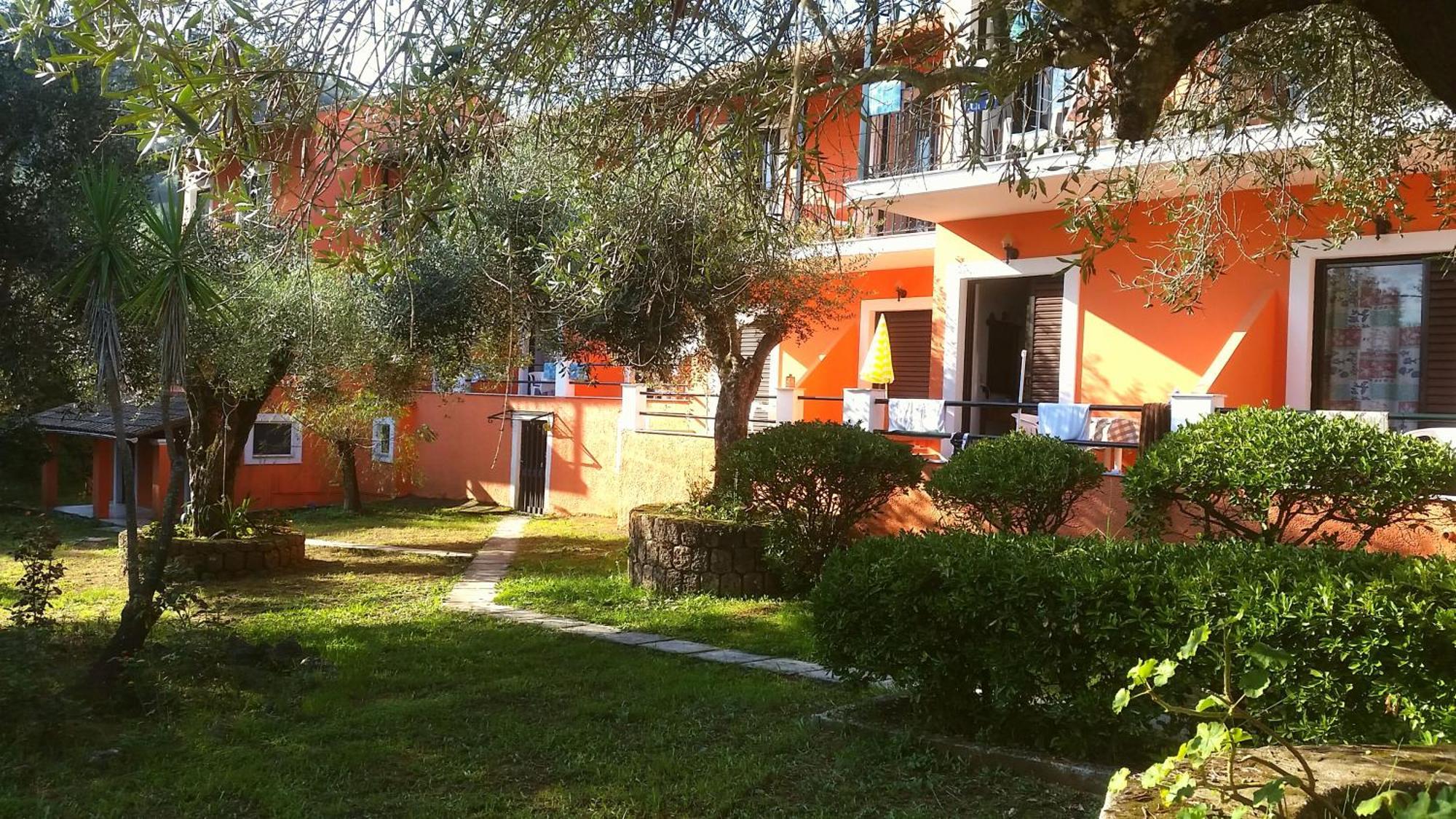 Sofia Aparthotel Mpoukaris